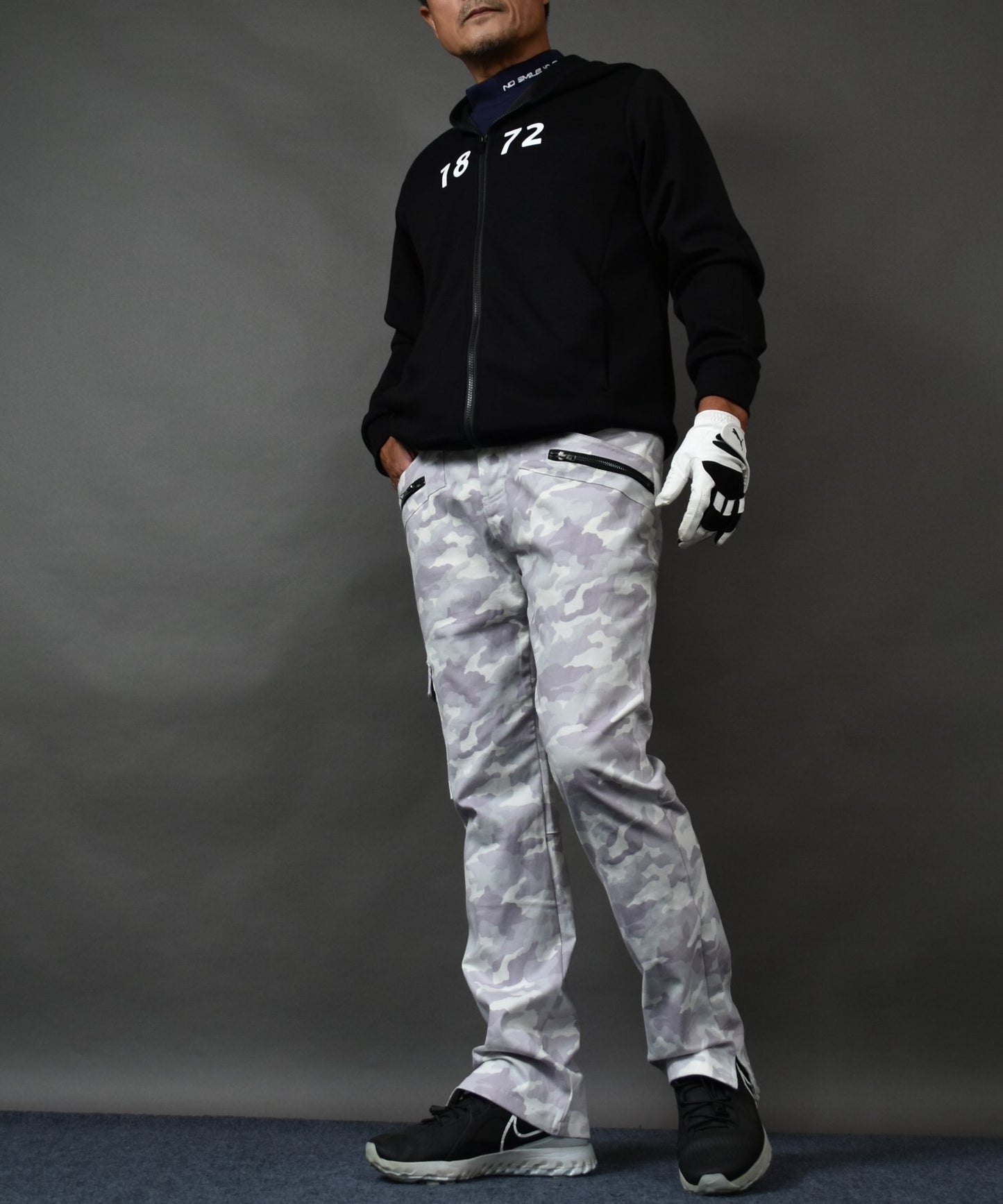 伸縮性抜群のストレッチ素材&スリット入り脚長ゴルフパンツ(CG-140707)