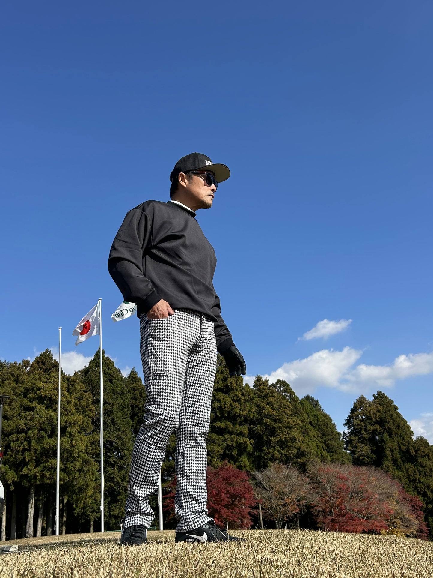 年末年始も発送！防寒！裏フリースボンディングウエストゴム入り総柄ゴルフパンツ(CG-A21033)