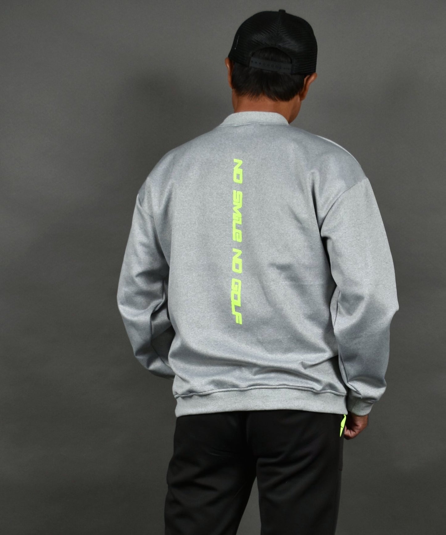 バックロゴ入りポンチ素材長袖モックネックゴルフプルオーバー(CG-LT4019)