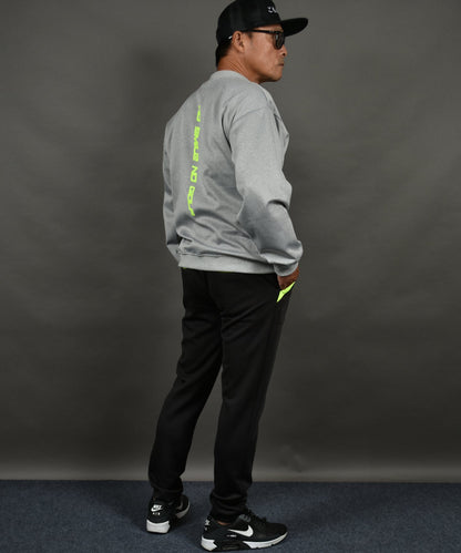 ポンチ素材バックロゴ入り長袖モックネック&テーパードゴルフパンツセットアップ(CG-SET4019B)