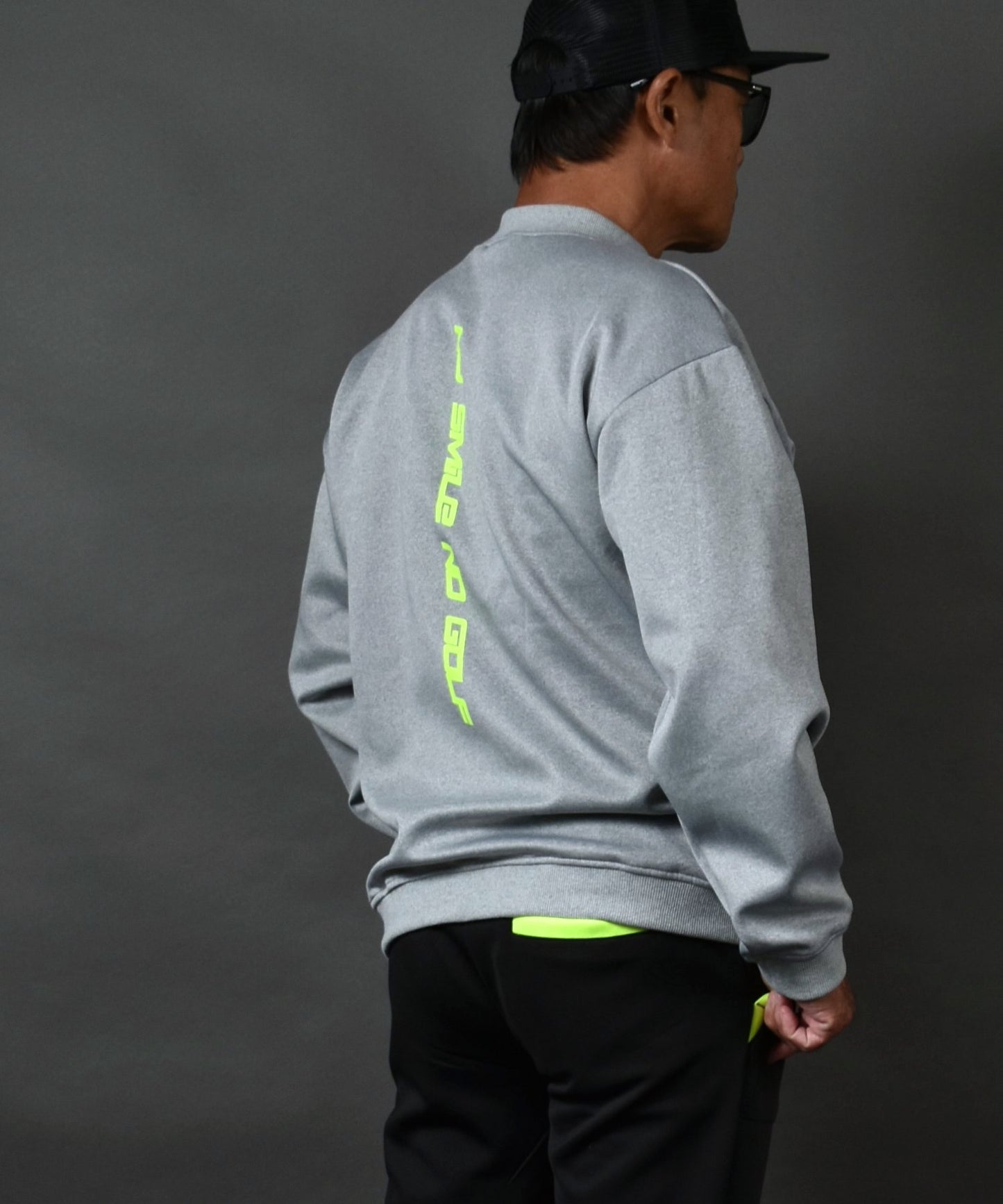 バックロゴ入りポンチ素材長袖モックネックゴルフプルオーバー(CG-LT4019)