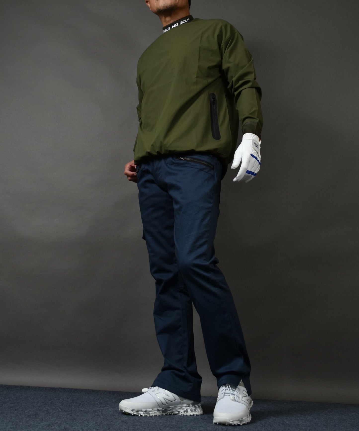 伸縮性抜群のストレッチ素材＆スリット入り脚長ゴルフパンツ(CG-140707)