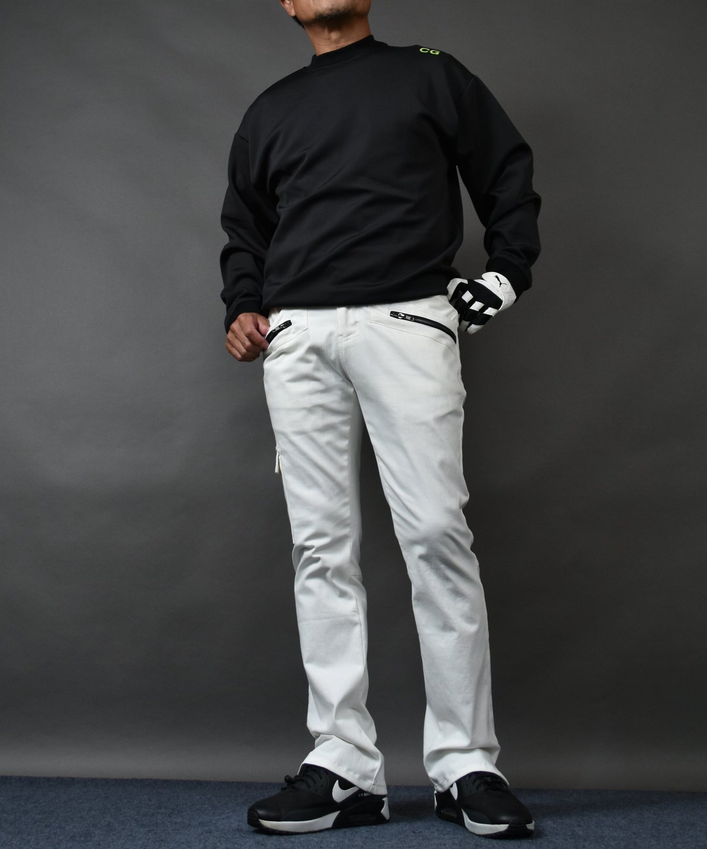 伸縮性抜群のストレッチ素材＆スリット入り脚長ゴルフパンツ(CG-140707)