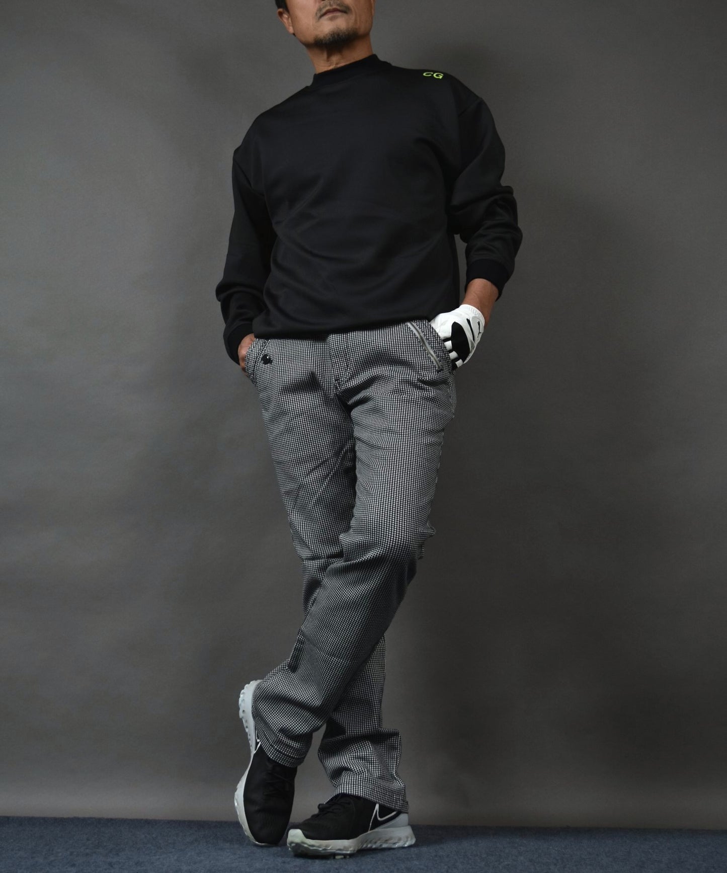 丈夫なカツラギストレッチ素材 美脚総柄ゴルフパンツ(CG-NF1702)