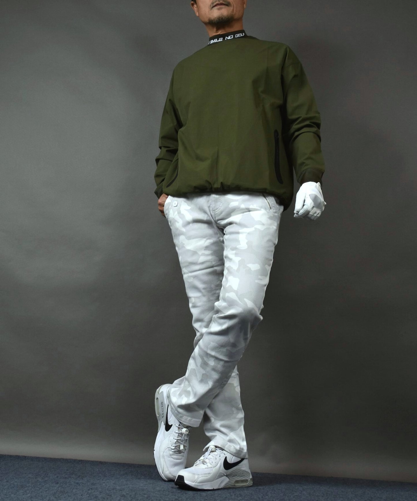 丈夫なカツラギストレッチ素材 美脚総柄ゴルフパンツ(CG-NF1702)