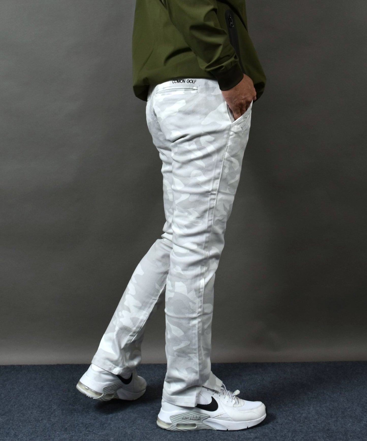 丈夫なカツラギストレッチ素材 美脚総柄ゴルフパンツ(CG-NF1702)