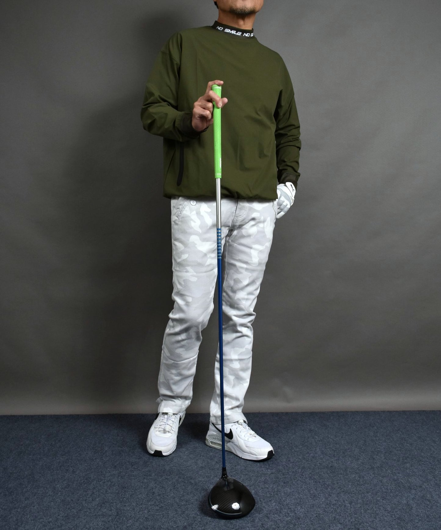 丈夫なカツラギストレッチ素材 美脚総柄ゴルフパンツ(CG-NF1702)