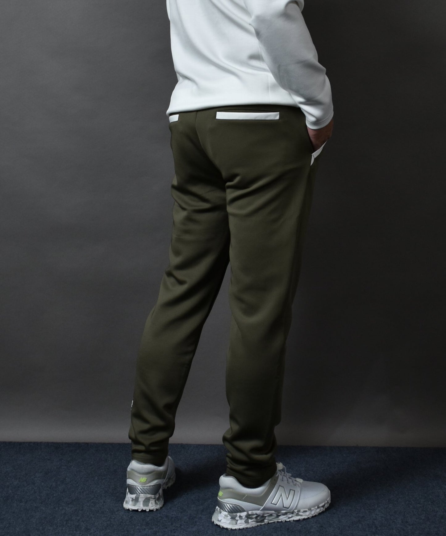 人気No1！新色カーキー入荷　ポンチ素材アンクル丈テーパードゴルフパンツ(CG-25010)