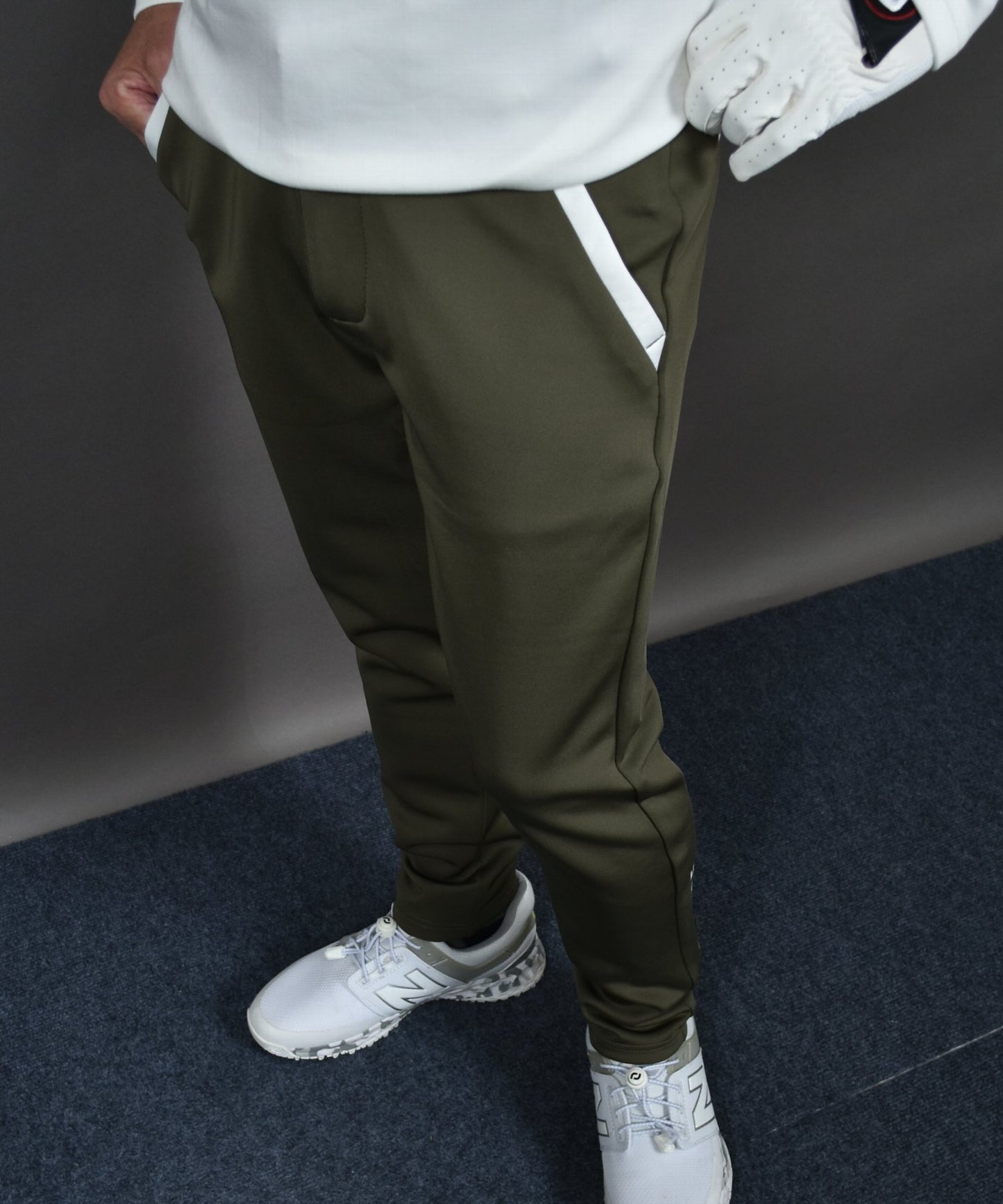 人気No1！新色カーキー入荷　ポンチ素材アンクル丈テーパードゴルフパンツ(CG-25010)