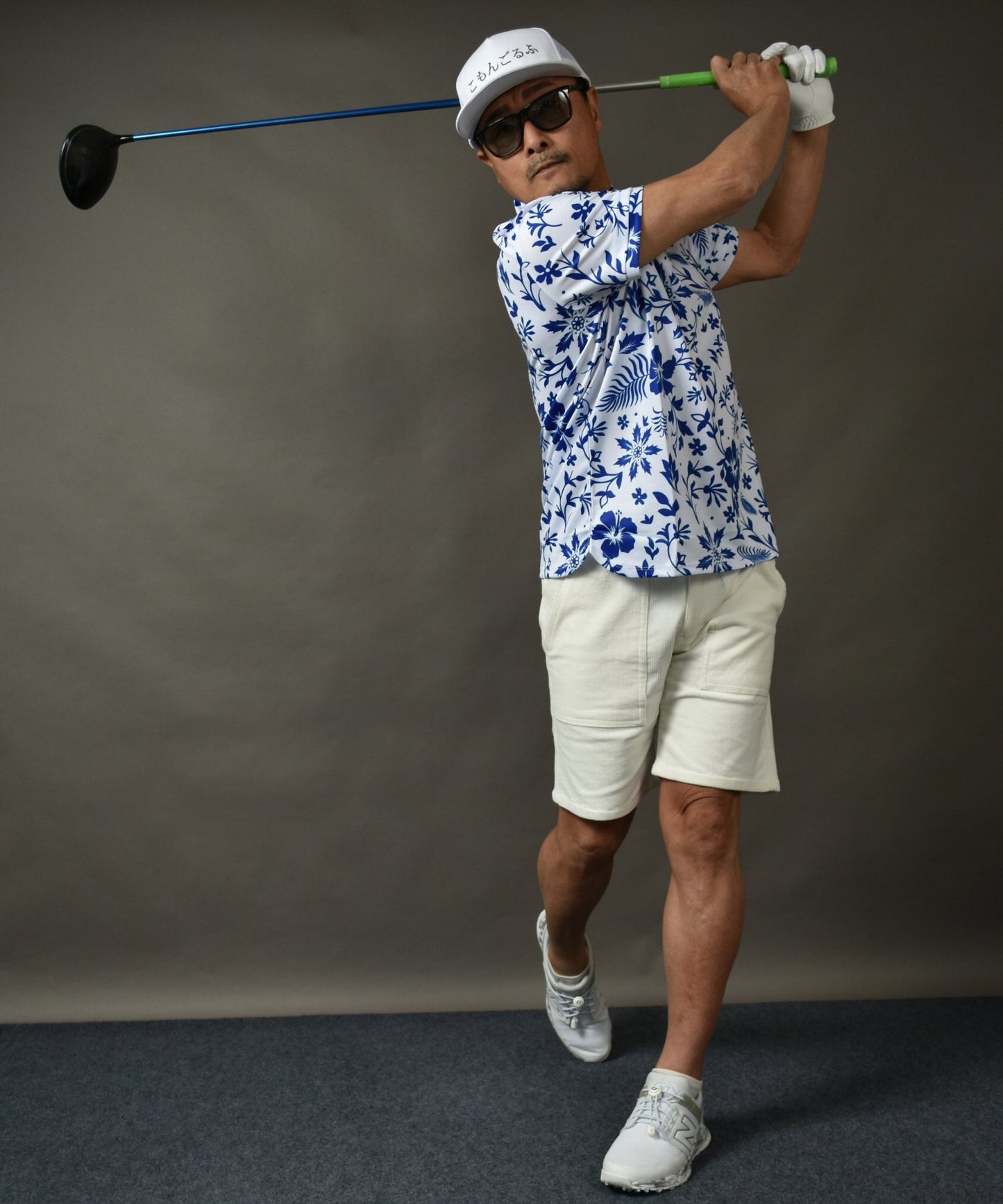 絶妙な膝上丈がカッコいい！ストレッチ コーデュロイゴルフショートパンツ(CG-S24001)