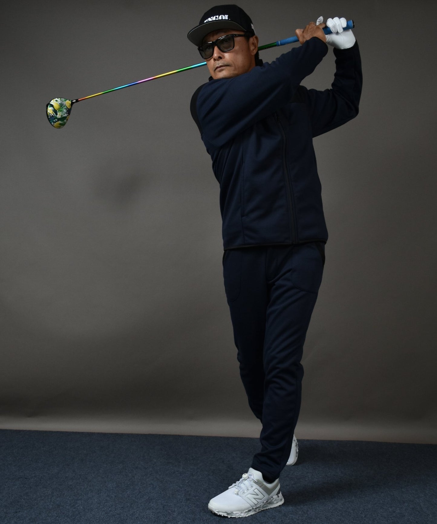 3層構造で寒風をシャットアウト裏フリース防風ゴルフセットアップ(CG-SET024)