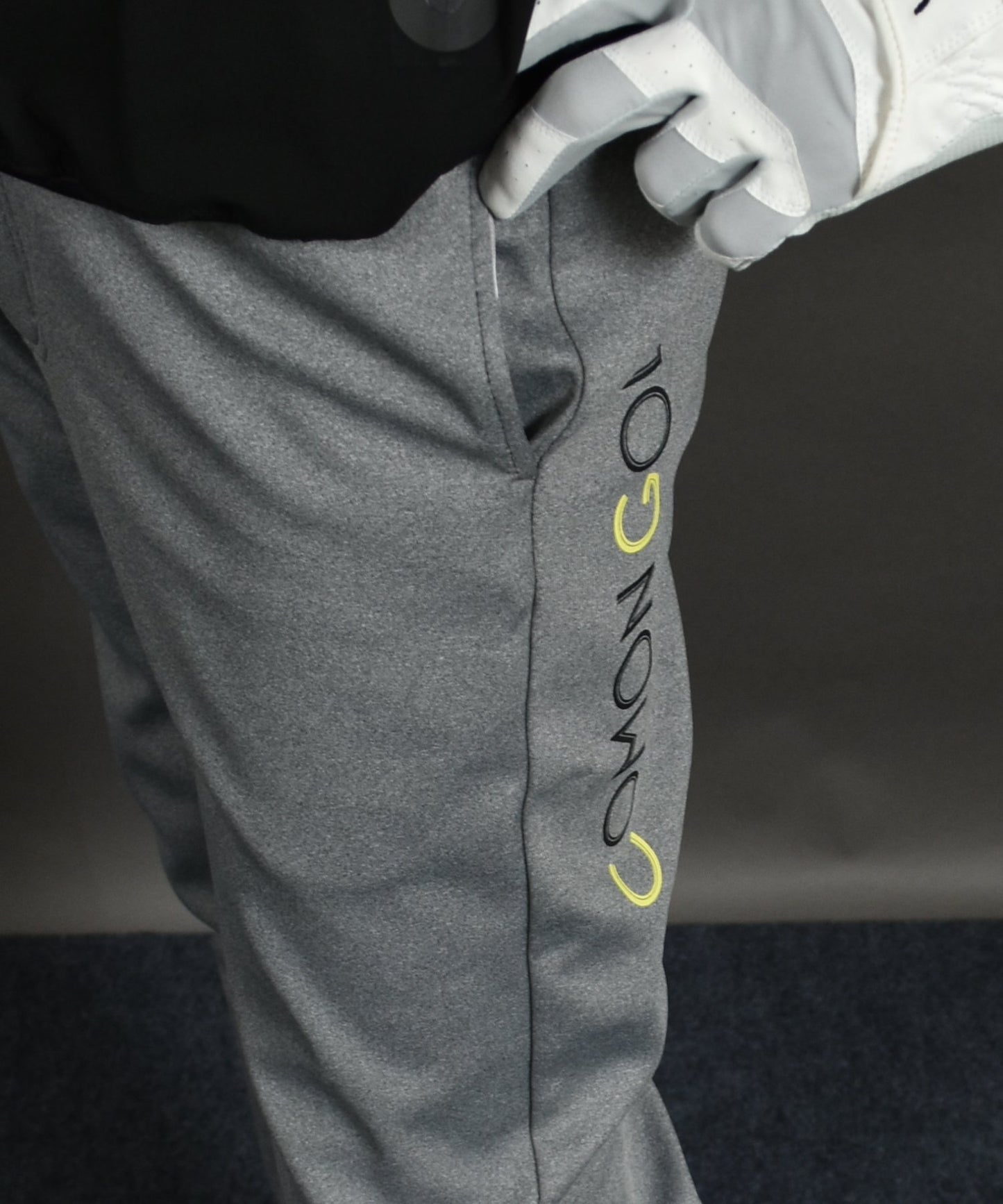 暖かくてノンストレス 裏起毛フリース ボンディング ジョガータイプゴルフパンツ(CG-22020)