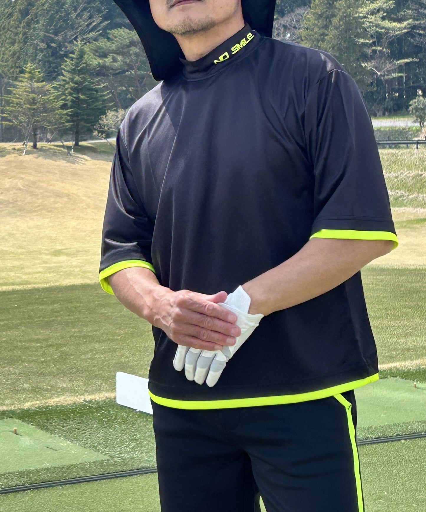 ボックスシルエット半袖モックネック&ショートパンツゴルフセットアップ(CG-SET505BK)