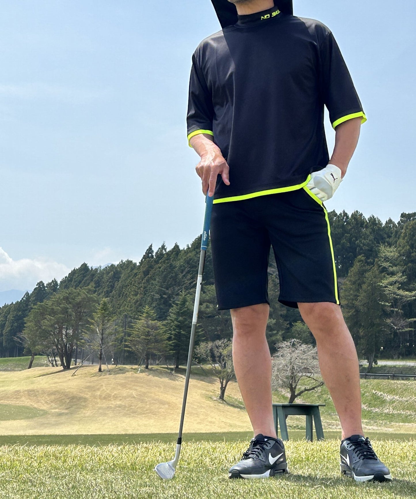 ボックスシルエット半袖モックネック&ショートパンツゴルフセットアップ(CG-SET505BK)